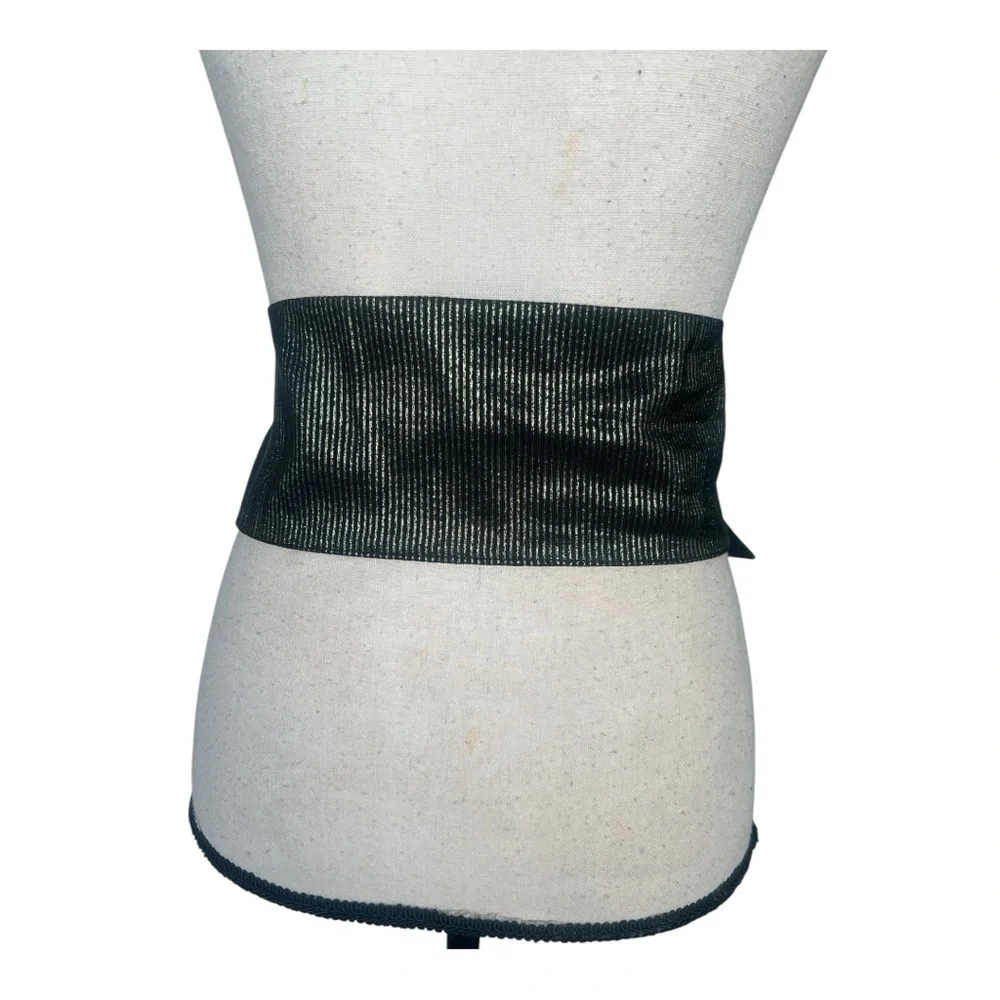 Echo Black Belt with Classic Bow Design